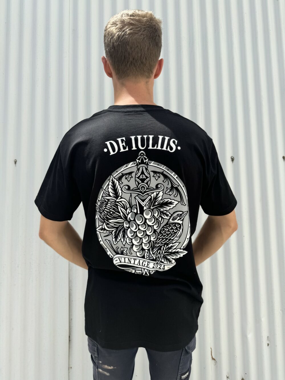 The new de iuliis vintage t shirt designed by Steen Jones