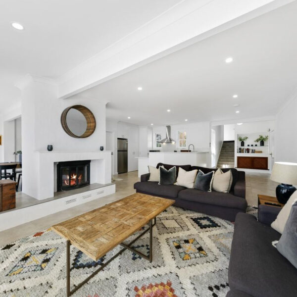 Enjoy a stay in the superb lounge room of the De Iuliis Winemakers Cottage in Pokolbin, Hunter Valley